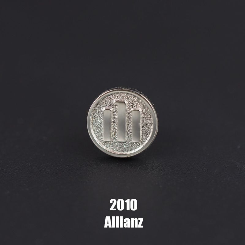 Pin's Passio-Pins van het jaar-2010-Allianz-pinspassion.nl