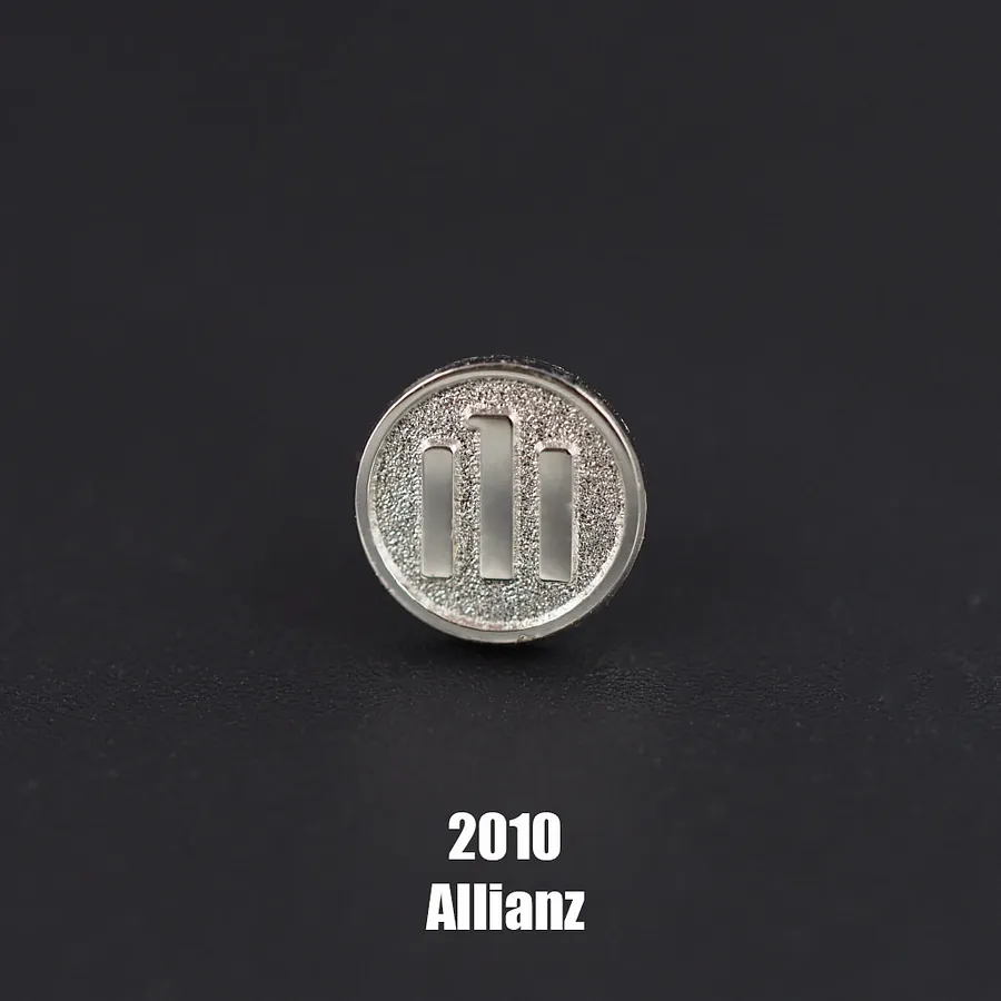 Pin's Passio-Pins van het jaar-2010-Allianz-pinspassion.nl