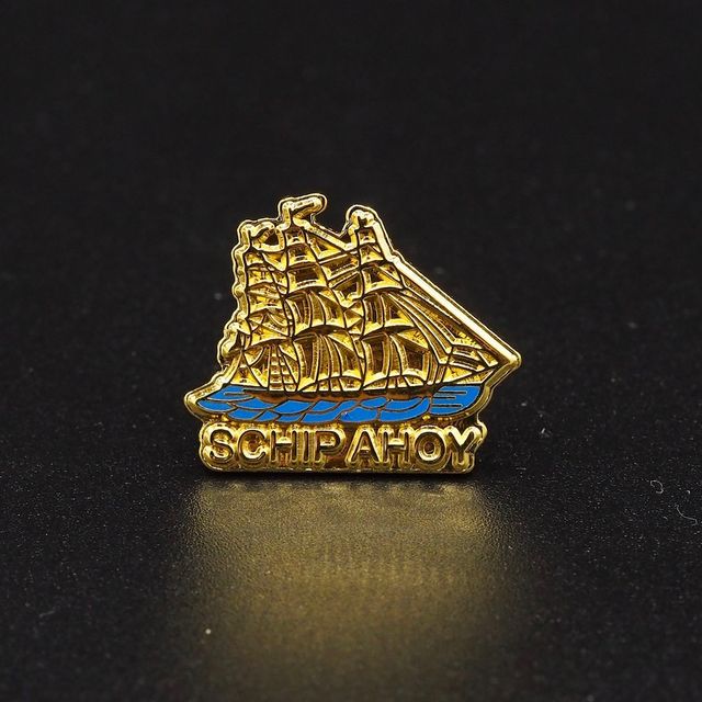 Pin's Passion-Koper-Warm-Geëmailleerd-met-2D-reliëf-Pins