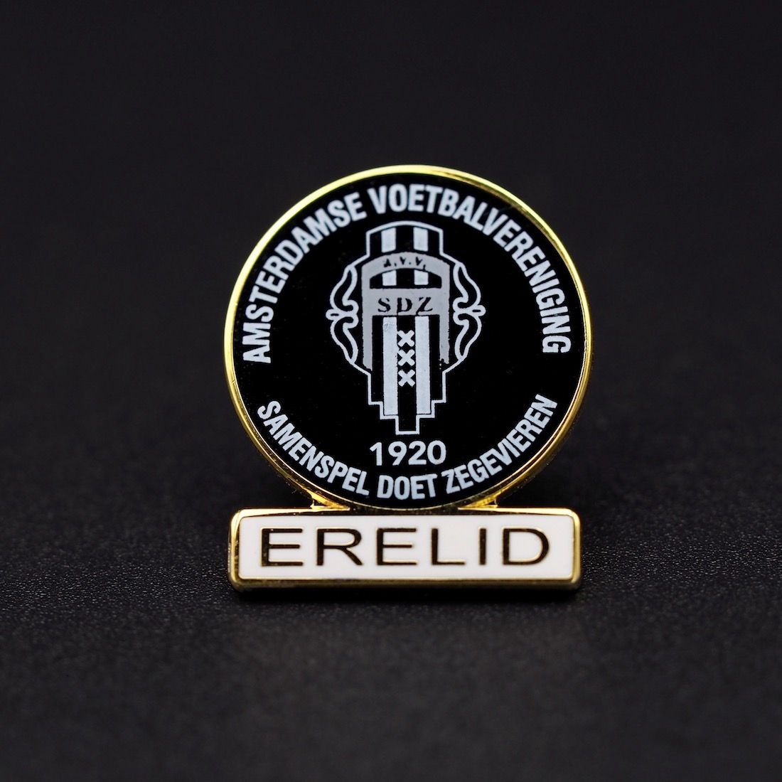 Pin's Passion-Voetbal-Vereniging-SDZ-ERELID-Unieke-Spelden