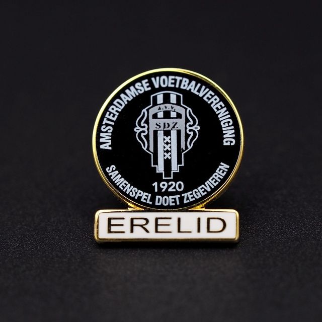 Pin's Passion-Voetbal-Vereniging-SDZ-ERELID-Unieke-Spelden