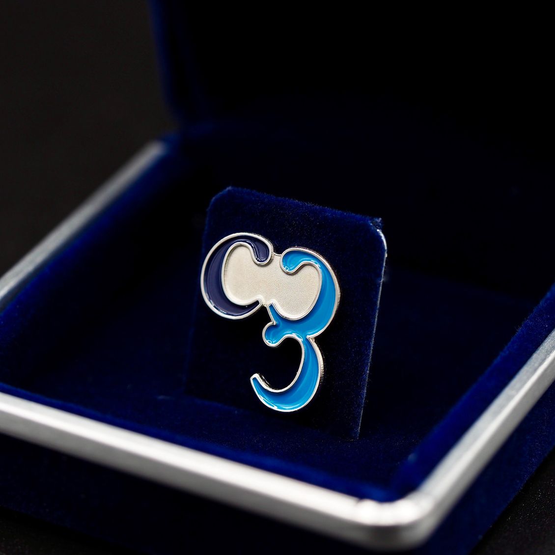 Pin's Passion-C3-Speld-Outline-Sterling-Zilver-S925