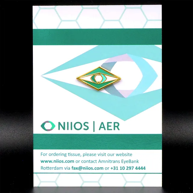 Niios Aer Pins op A-7 gift card