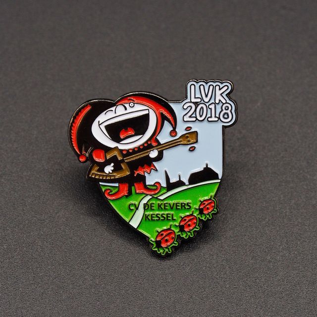 de-kevers-Pins-carnaval-ijzer-koud-gestempeld-outline-Pin's Passion