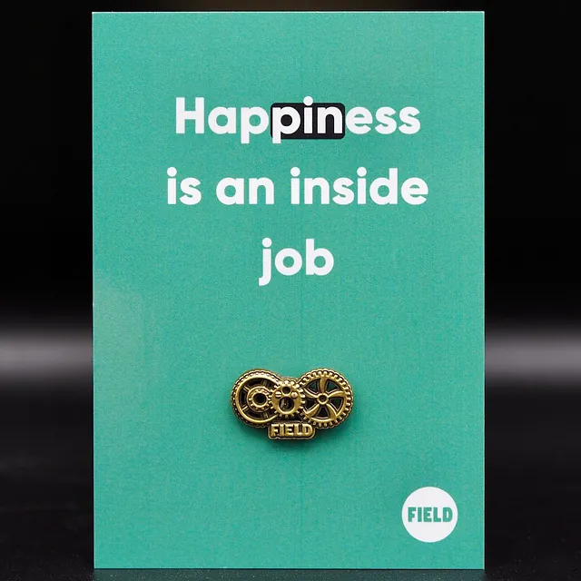 Field Pins op A-7 gift card