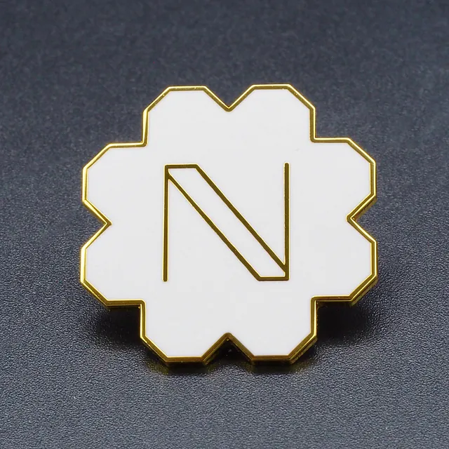 THE NINE LOGO PINS - outline vorm speld
