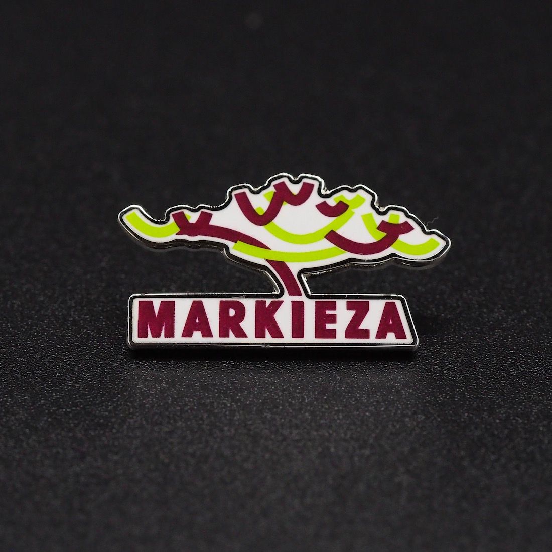 Pin's Passion-Markieza-Warm-Geëmailleerd-Pins-met-Padprint-techniek