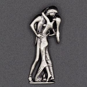 Pin's-Passion-Antiek-Zwart-Nikkel-Verguldsel-Romeo-and-Juliet-New-York