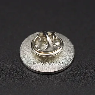 Pin's Passion-Butterfly-tack-sluiting
