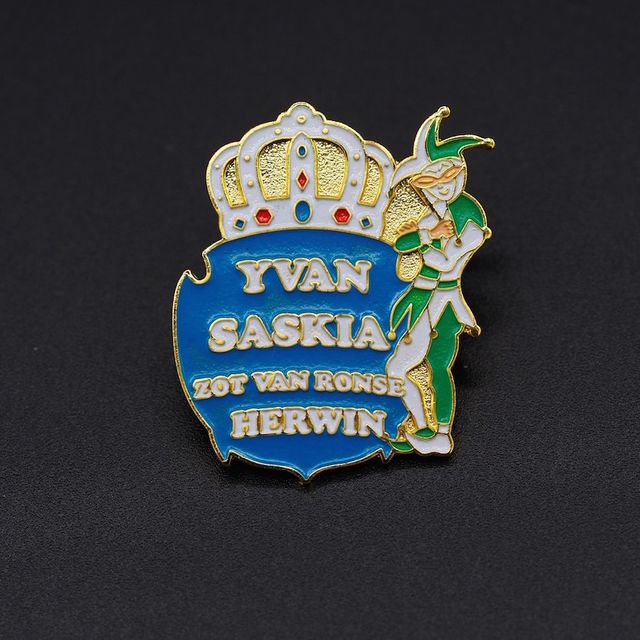 lot-van-ronse-carnaval-pins-outline-ijzer-koud-gestempeld-pin's passion