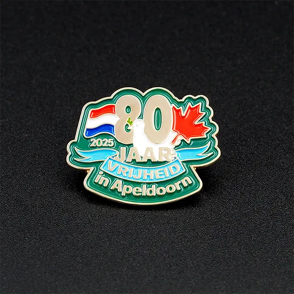 Pin's Passion - Gemeente Apeldoorn 80 jaar Bevrijding - IJzer Koud Gestempelde Pins