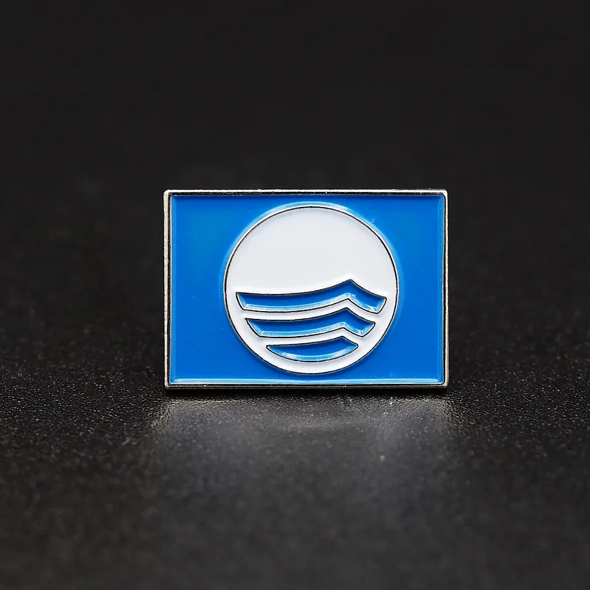 Pin's Passion-IJzer-Koud-Gestempeld-Pins