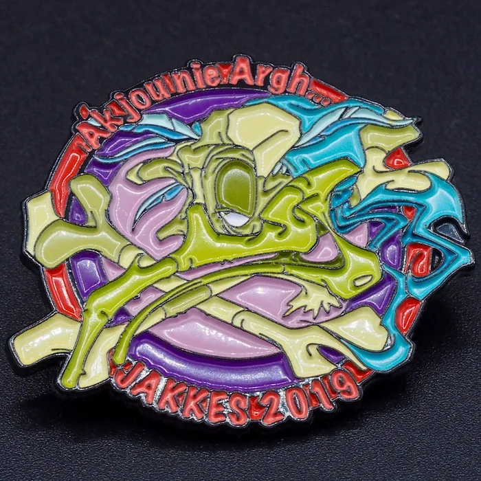 Pin's Passion-Jakkes-2019-Pins-Outline-IJzer-Koud-Gestempeld