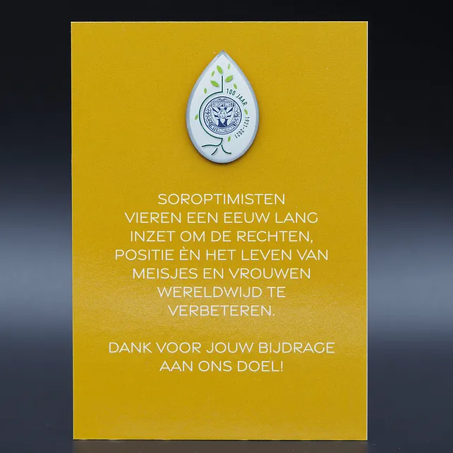 Soroptimisten Pins op A-7 gift card