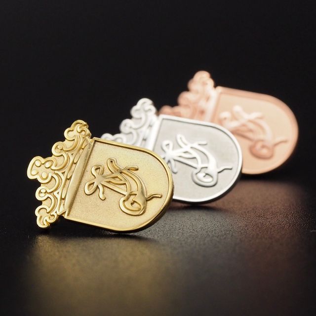 Pin's-Passion-Goud-Zilver-Brons-Verguldsel-IJshoorn