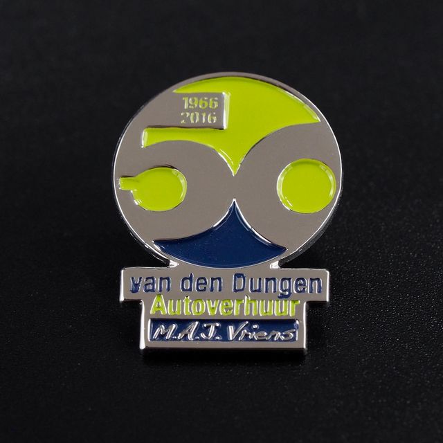 Pin's Passion-Autoverhuur-van-den-Dungen-Sterling-Zilver-S925