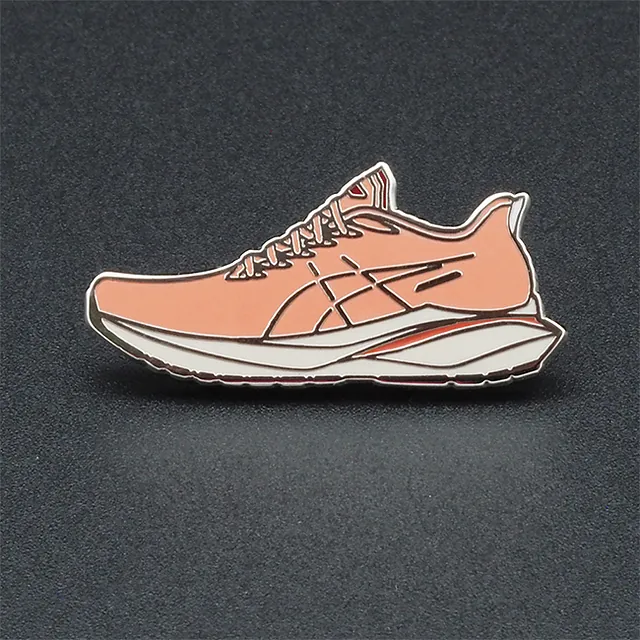 Pin's Passion, ASICS GT2000 16 Schoen Pins