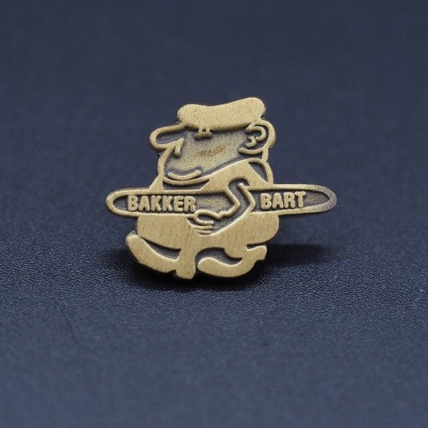 Koperen pins met 2D-reliëf Bakker Bart