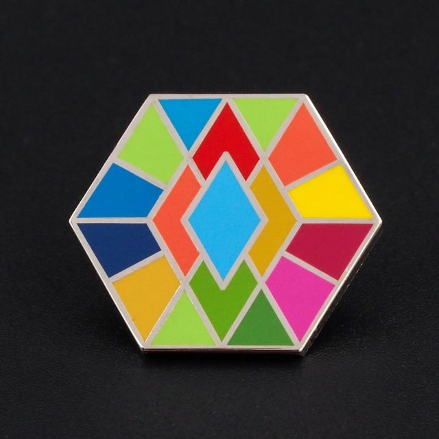 novus-warm-geëmailleerde-pins-zeshoek-Pin's Passion