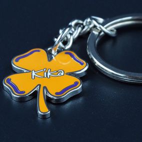 Maatwerk sleutelhangers klaviertje vier Kika